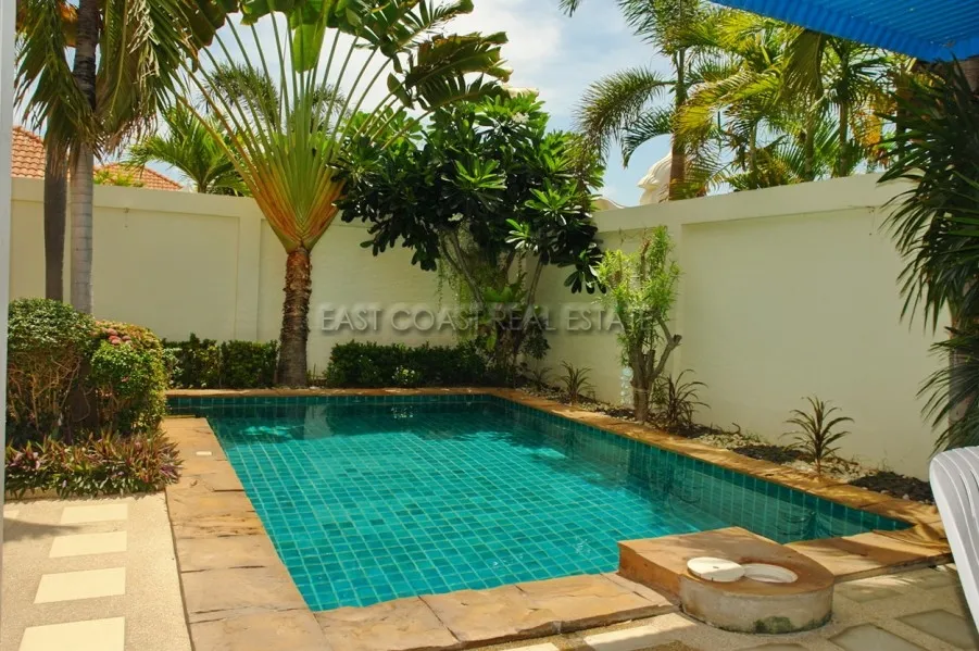Majestic Residence photo 3