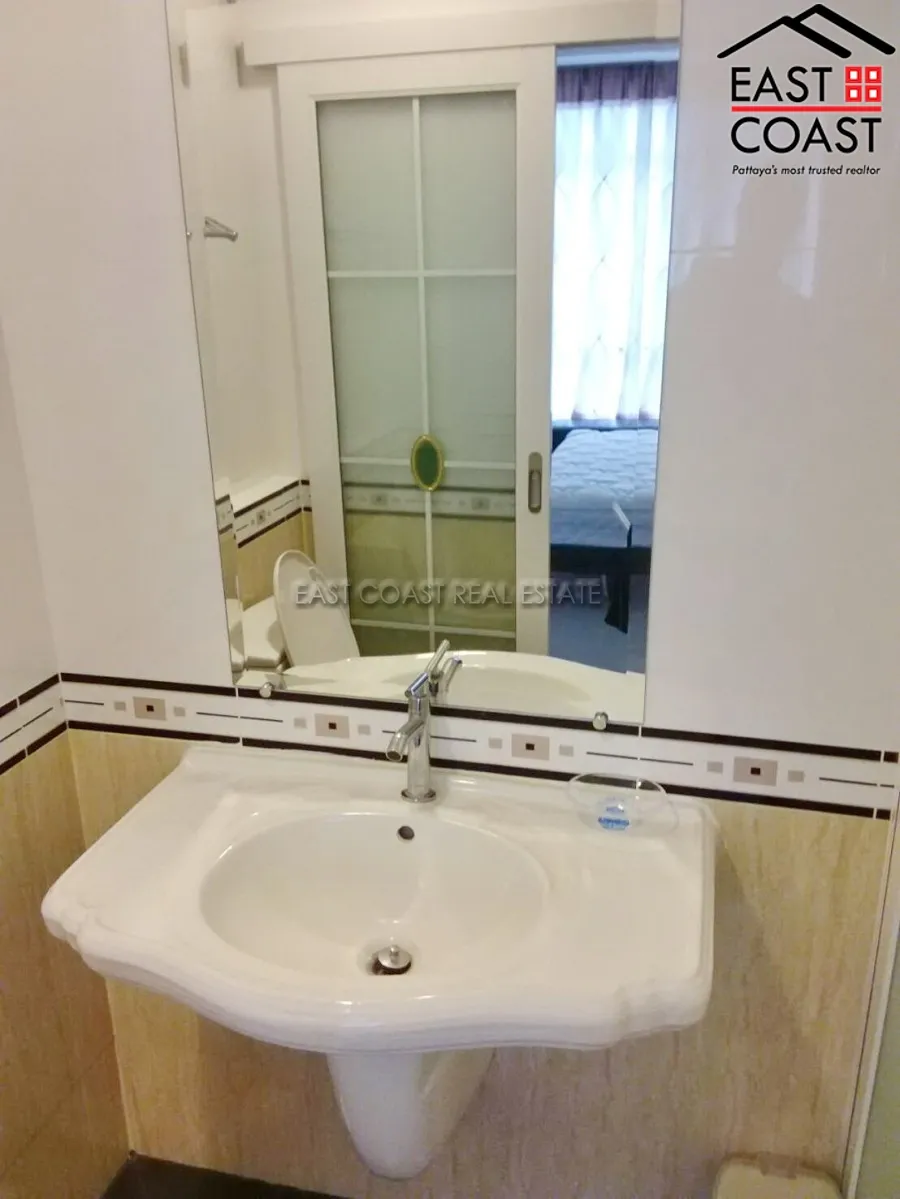 CC Condominium 1 photo 8