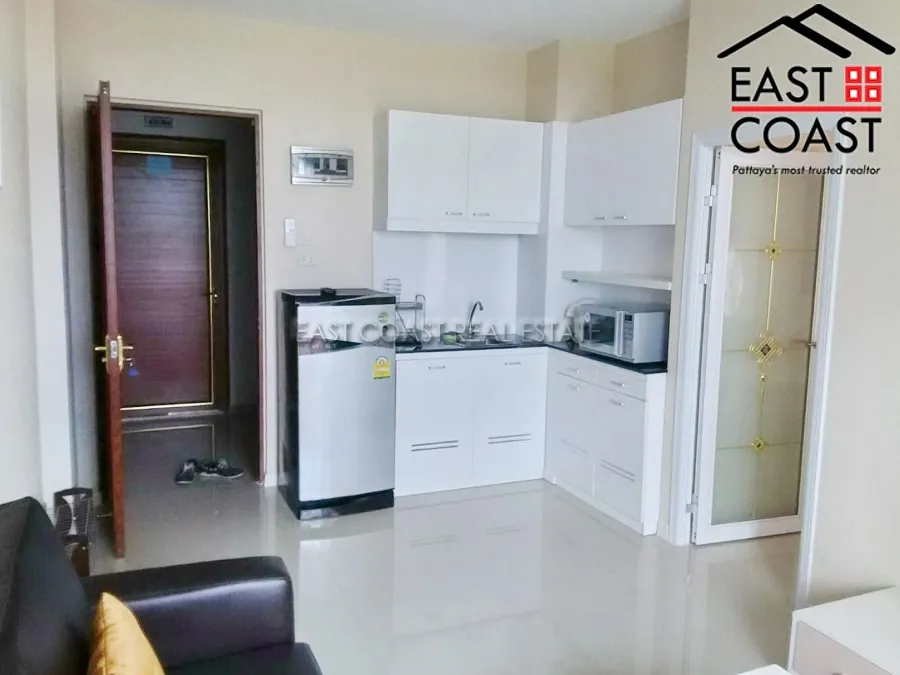 CC Condominium 1 photo 3