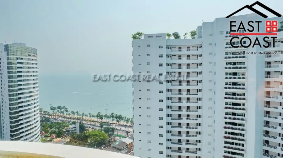 Jomtien Complex photo 17