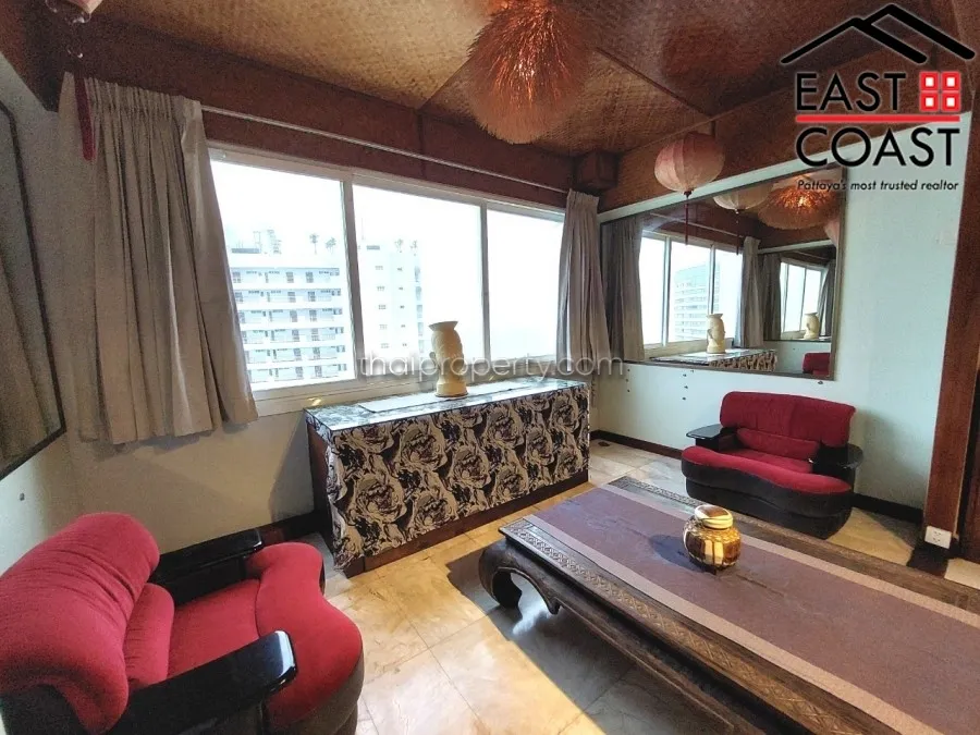 Jomtien Complex photo 15