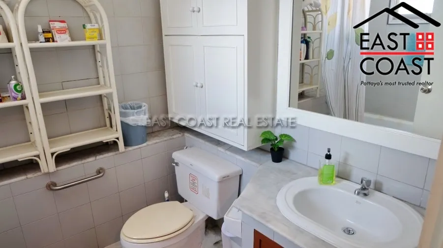 Jomtien Plaza photo 15