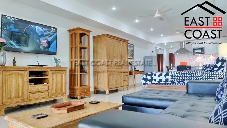 Jomtien Complex photo 10