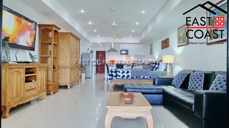 Jomtien Complex photo 9