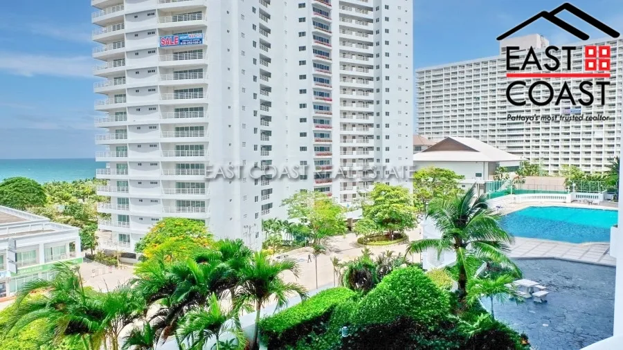 Jomtien Complex photo 17