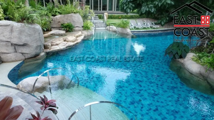 Riviera Wongamat photo 21
