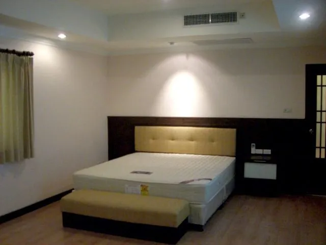 View Talay 6 photo 4