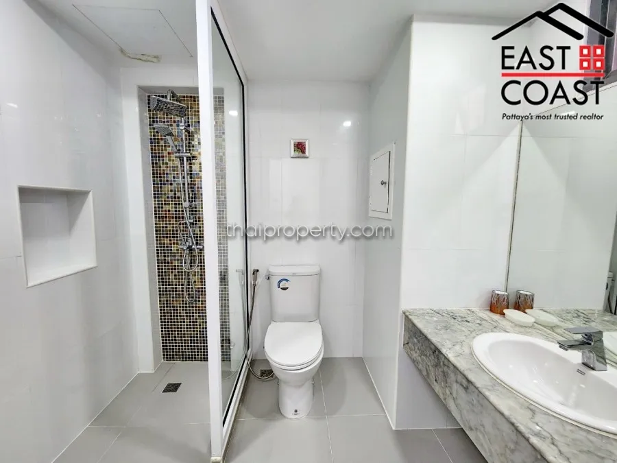 Jomtien Complex photo 9