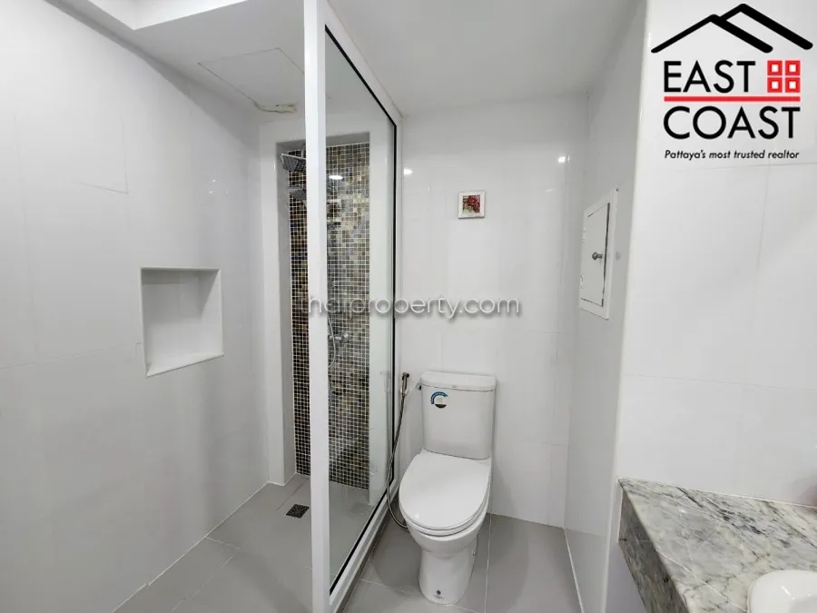 Jomtien Complex photo 11