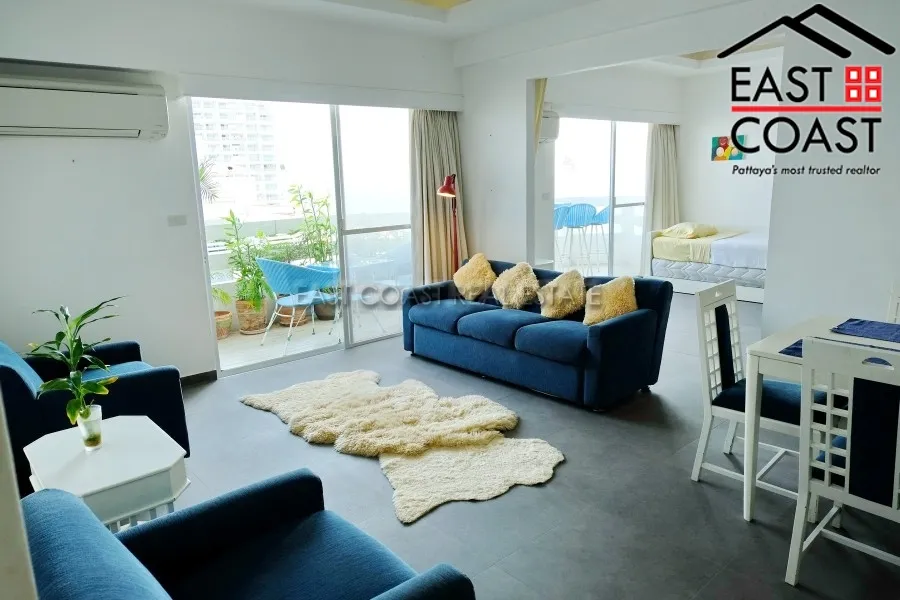 Jomtien Condotel & Village