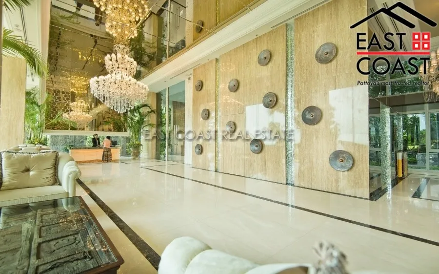 The Palm photo 15