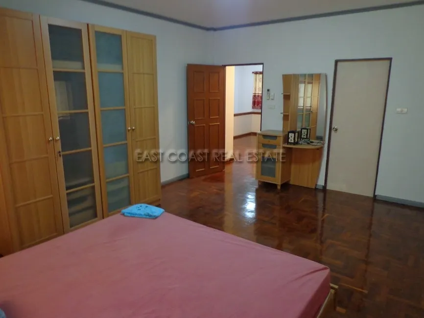 Royal Hill Condominium photo 13