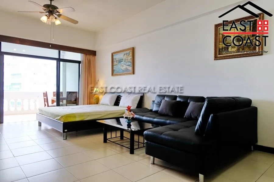 Jomtien Complex photo 4