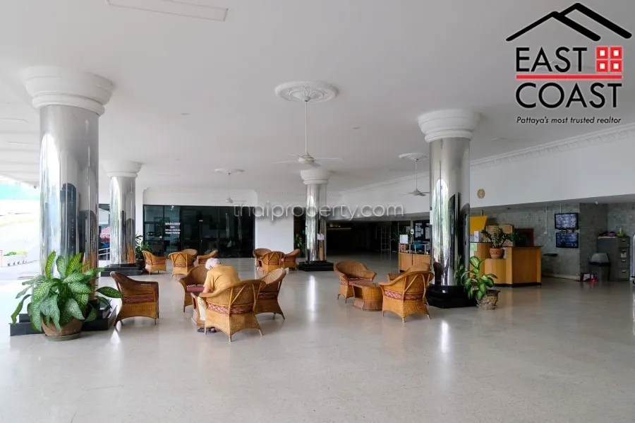 Jomtien Complex photo 17