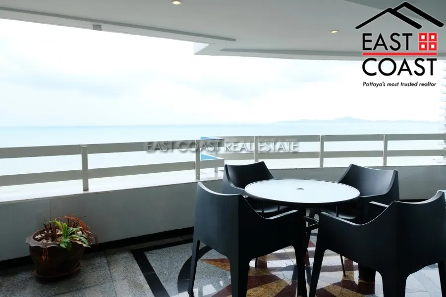 Jomtien Plaza photo 22