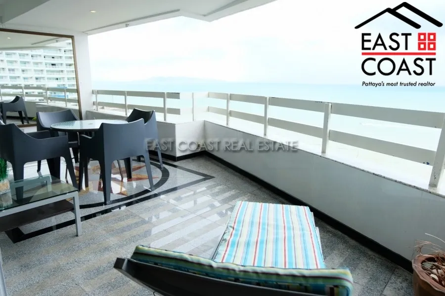Jomtien Plaza photo 23