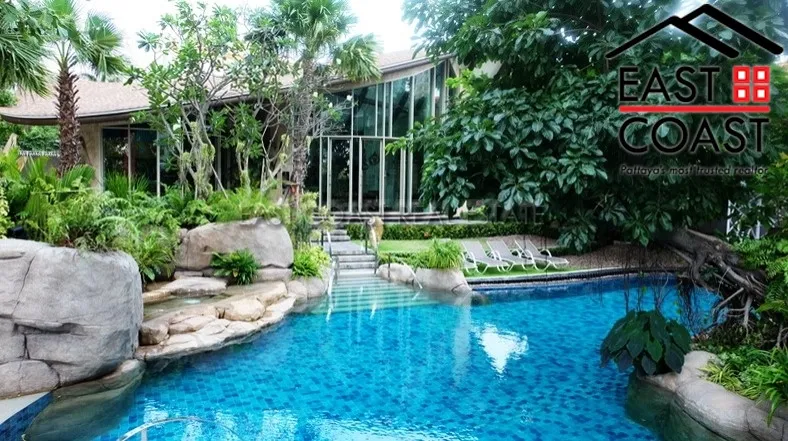 Riviera Wongamat photo 21