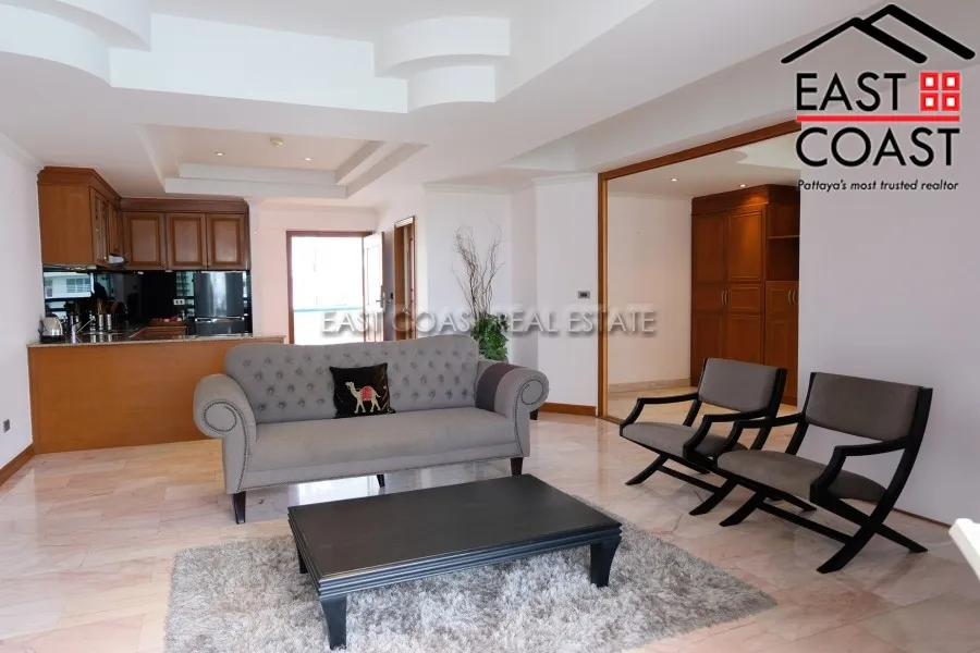Jomtien Plaza photo 6