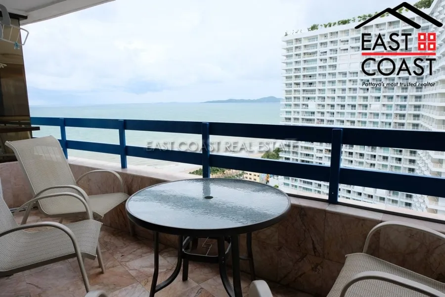 Jomtien Plaza photo 16