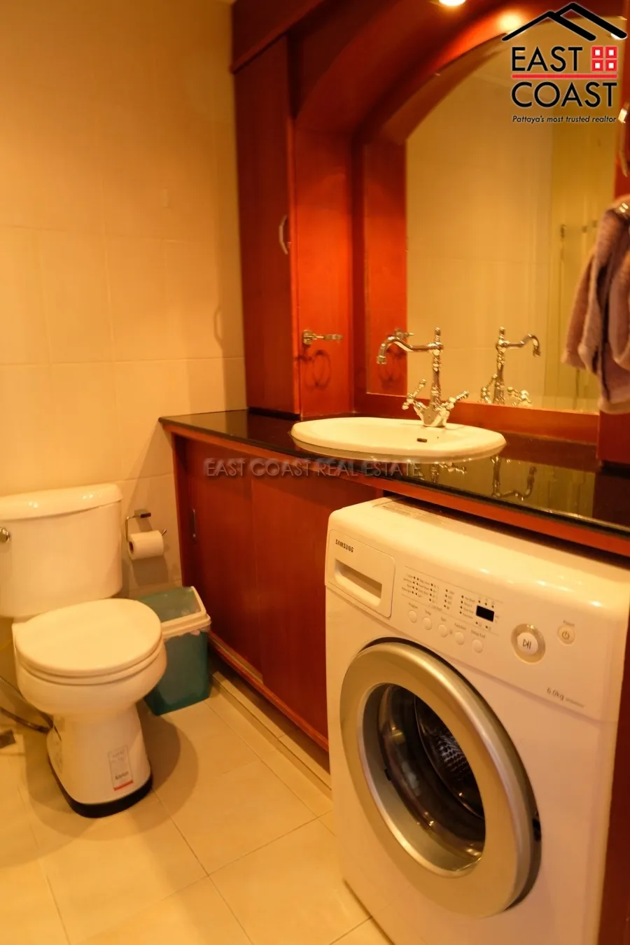 Jomtien Plaza photo 13