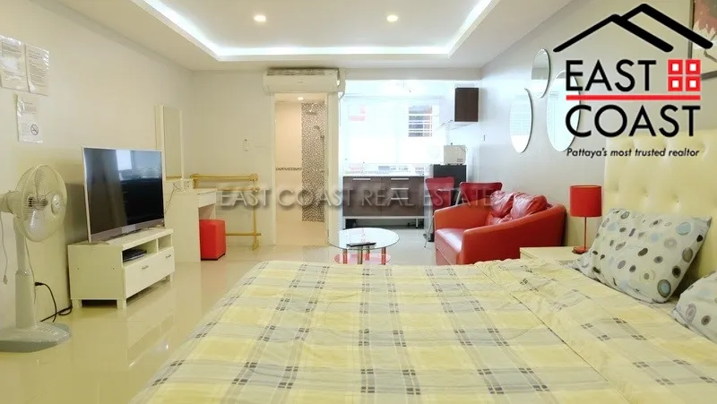 Pattaya Beach Condo photo 4