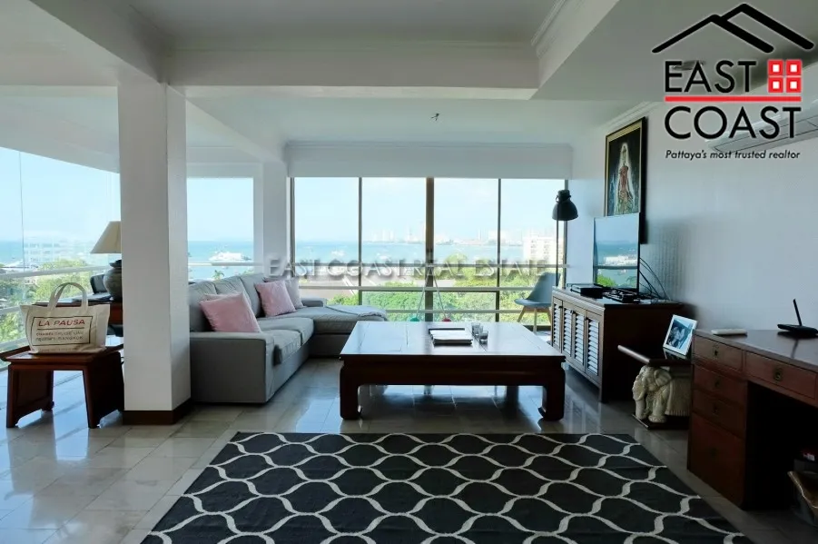 Monaco Residence photo 3