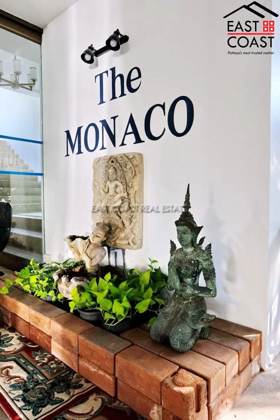 Monaco Residence photo 25
