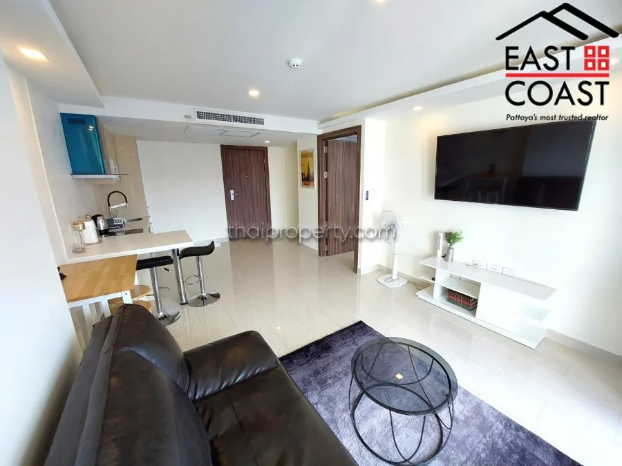 Grand Avenue Residence