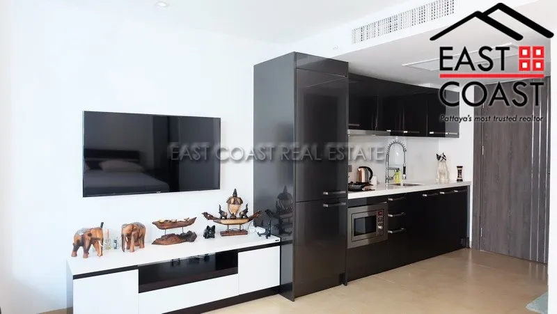 Centara Avenue Residence