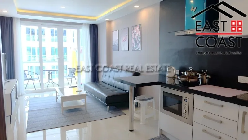 Grand Avenue Residence