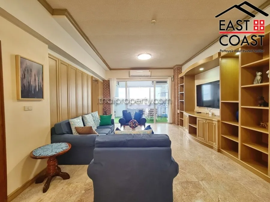 Jomtien Complex photo 8