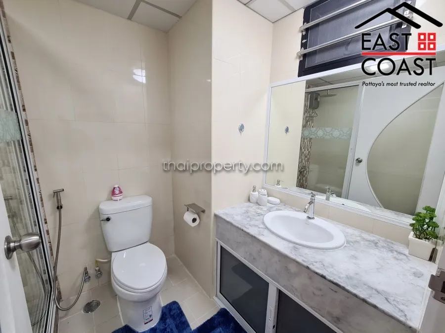 Jomtien Complex photo 18
