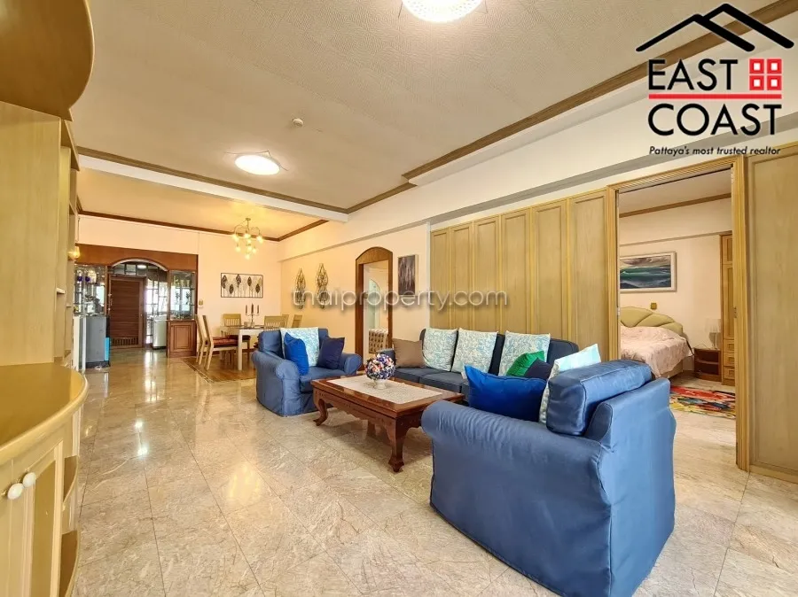 Jomtien Complex photo 3