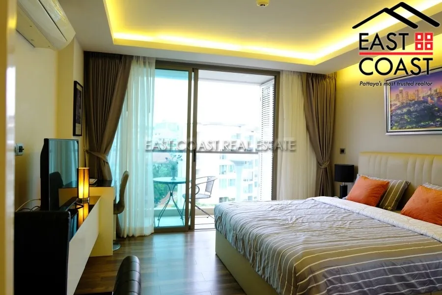 The Peak Towers photo 3