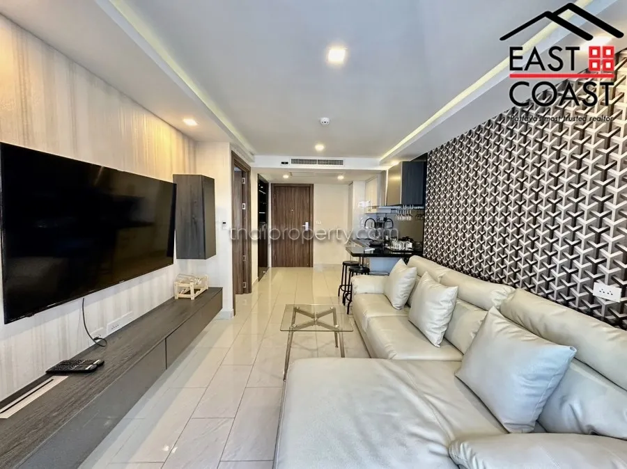 Grand Avenue Residence