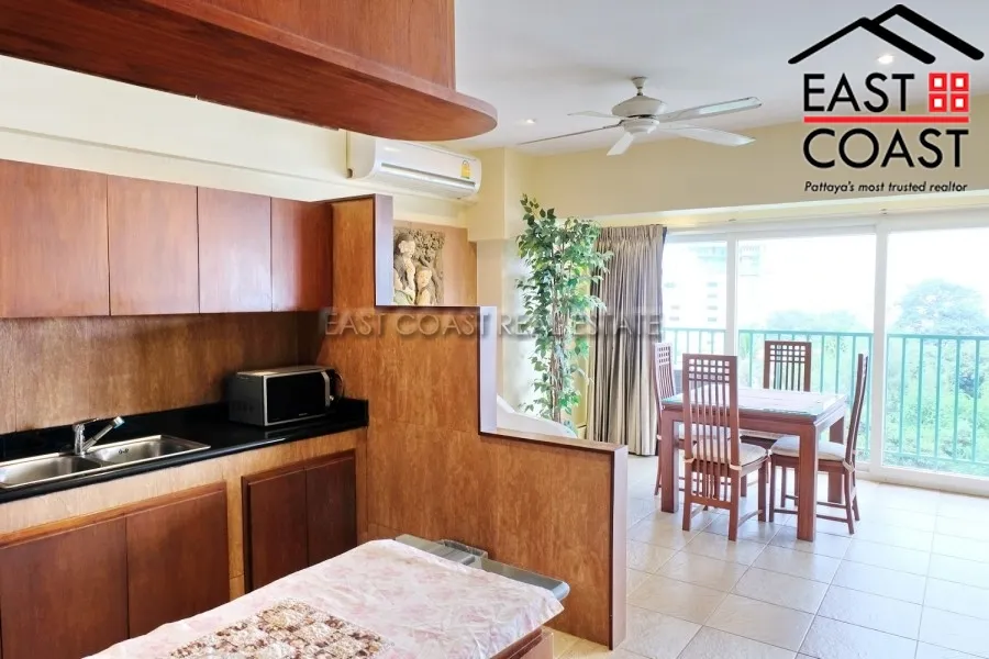 Sombat Condo photo 3