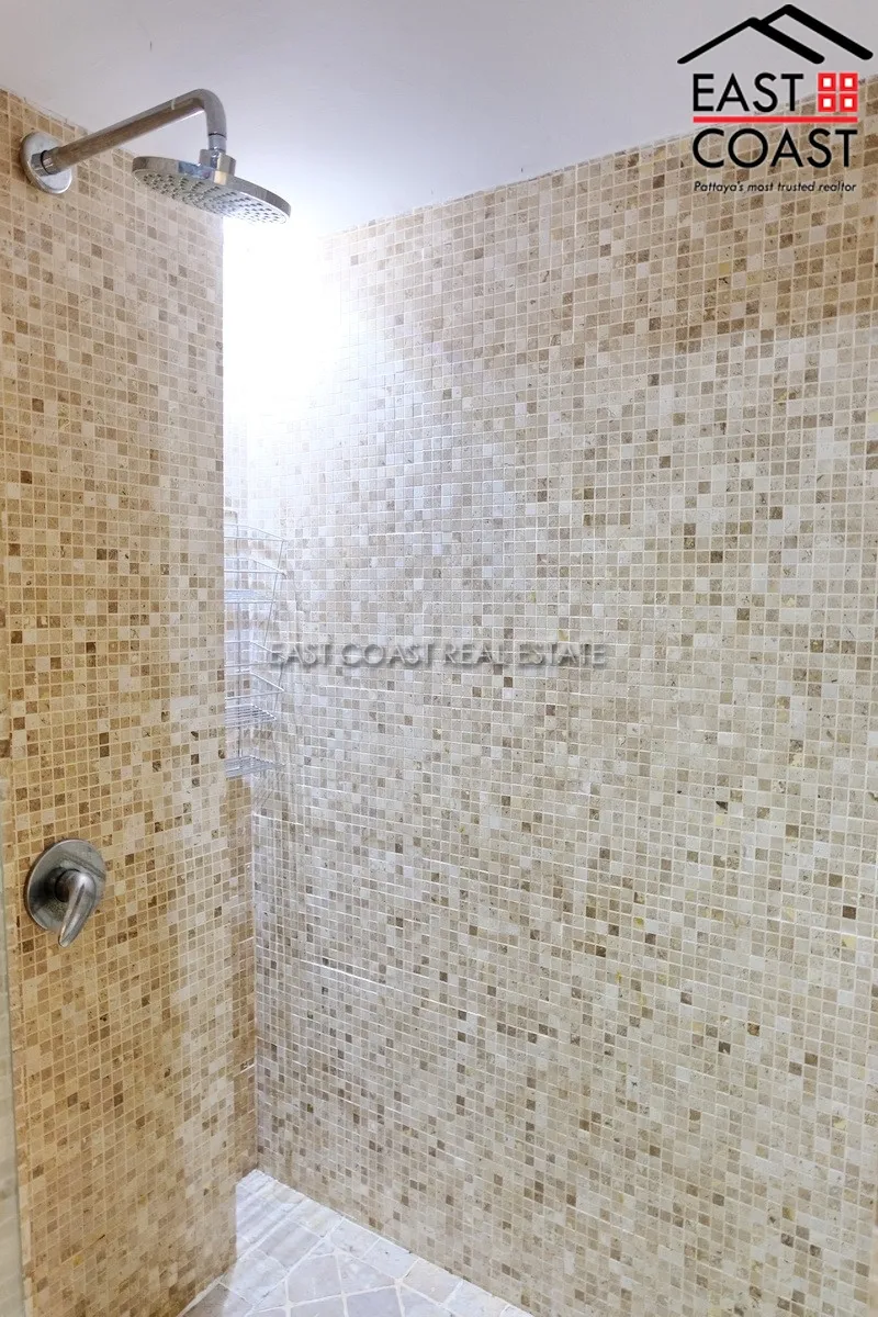 Sombat Condo photo 14