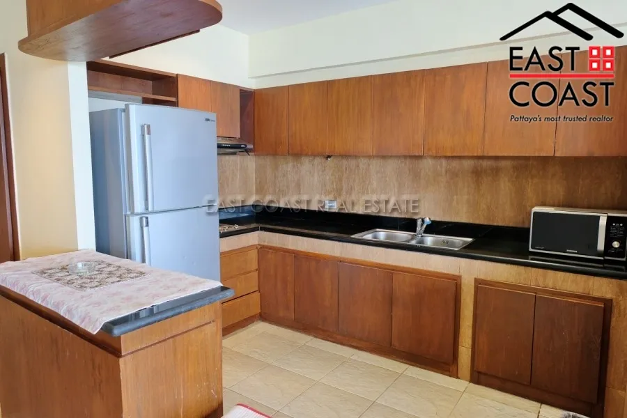 Sombat Condo photo 8