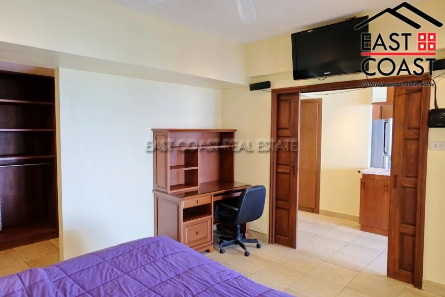 Sombat Condo photo 10