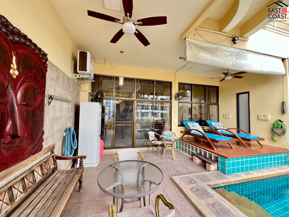 Renovated Two Bedroom at Dream Properties photo 4
