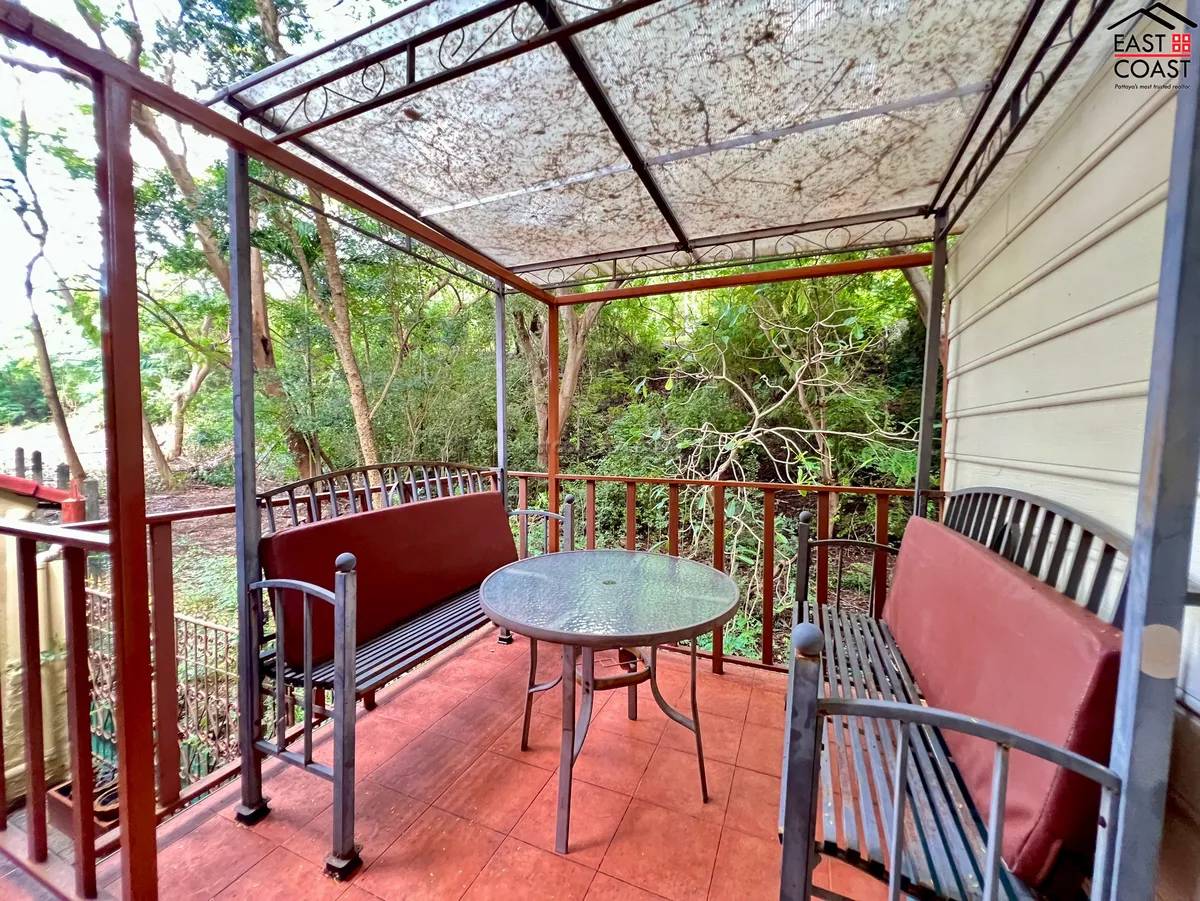 Renovated Two Bedroom at Dream Properties photo 20