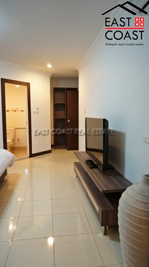 Euro Condo photo 9