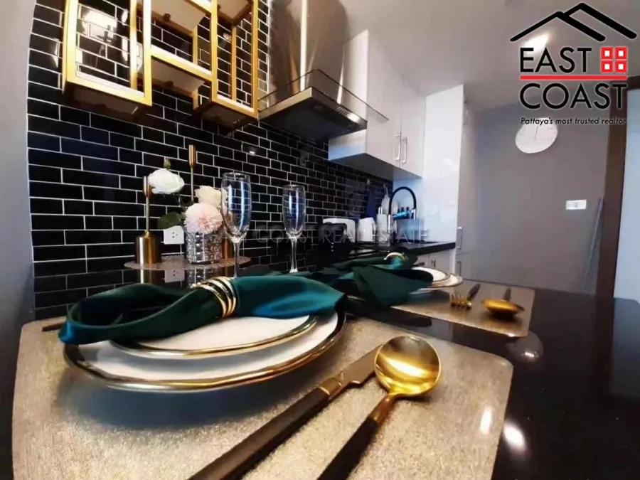 Grand Avenue Residence photo 5