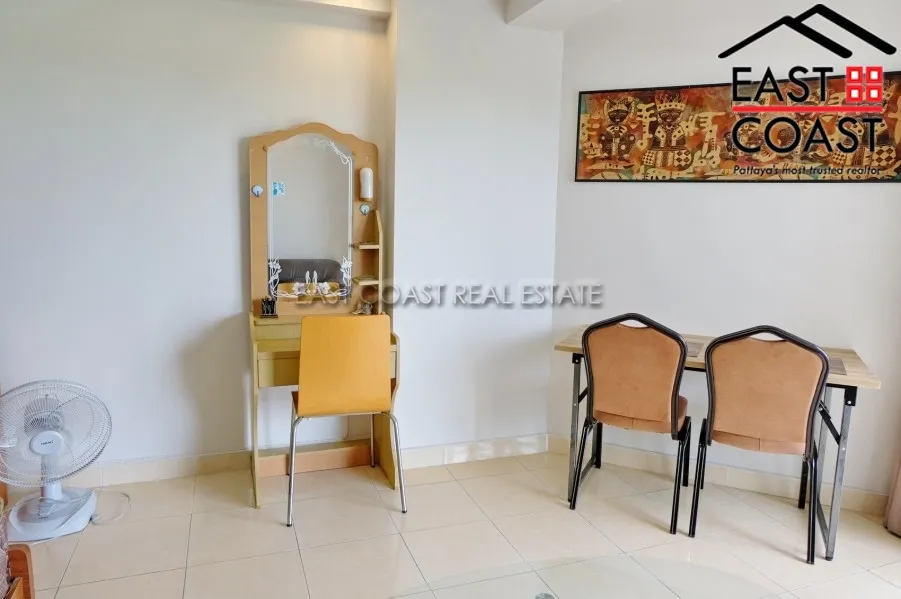 Jomtien Beach Condominium photo 3