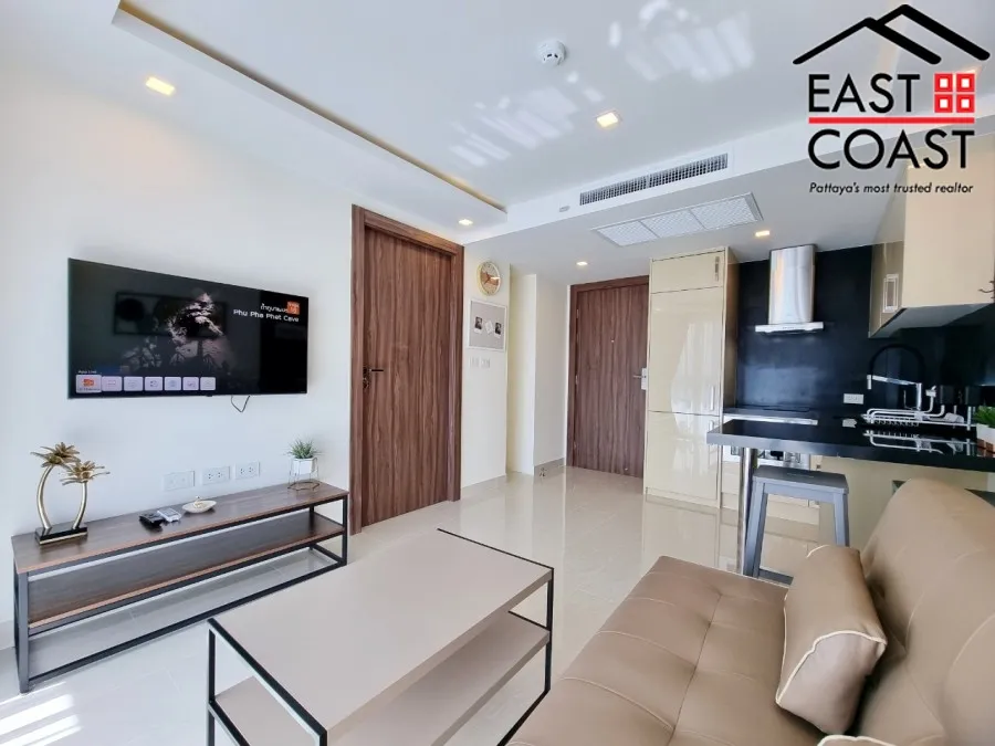 Grand Avenue Residence