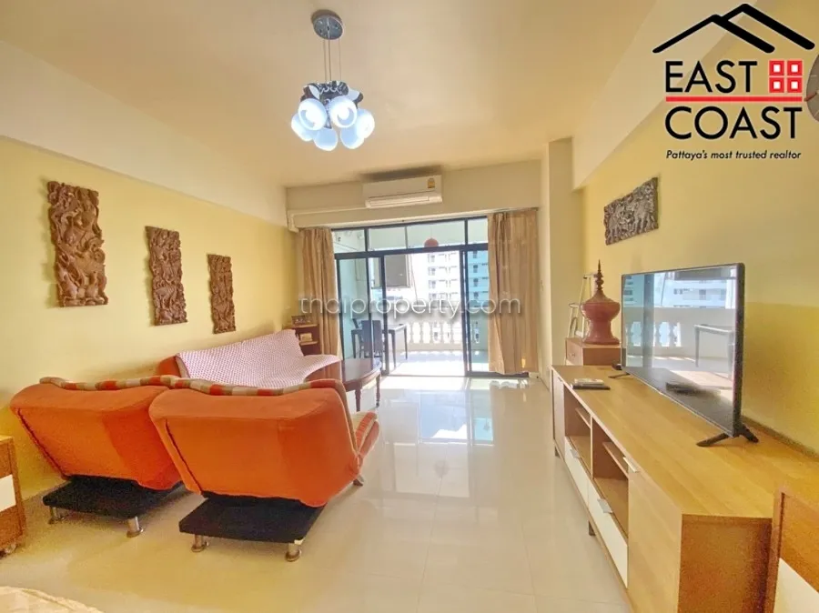 Jomtien Complex photo 7