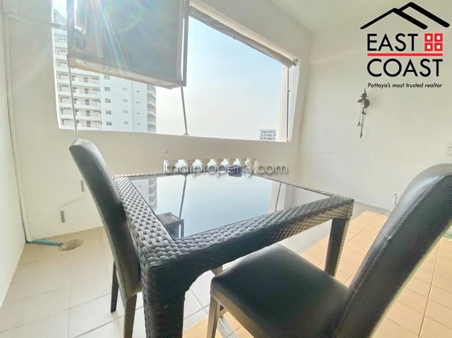 Jomtien Complex photo 15