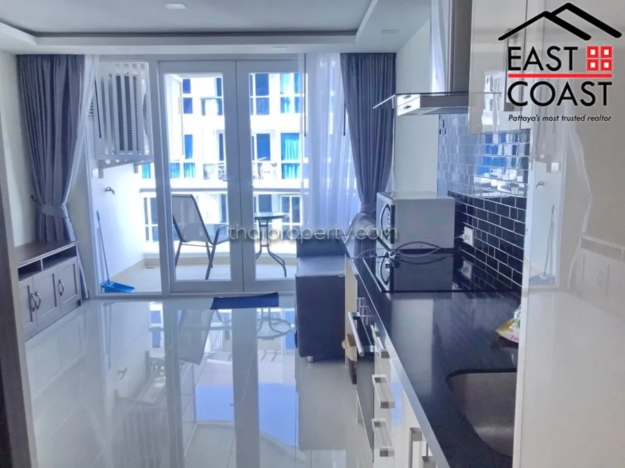 Grand Avenue Residence