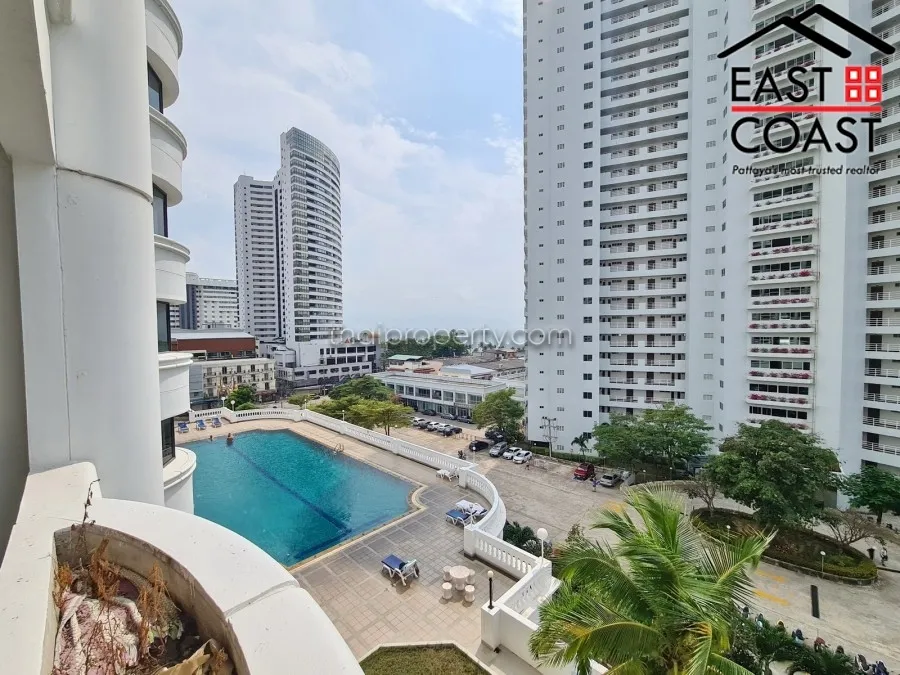 Jomtien Complex photo 12