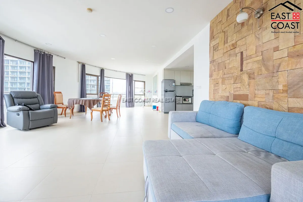 Krisada Cliff & Park Condo photo 4